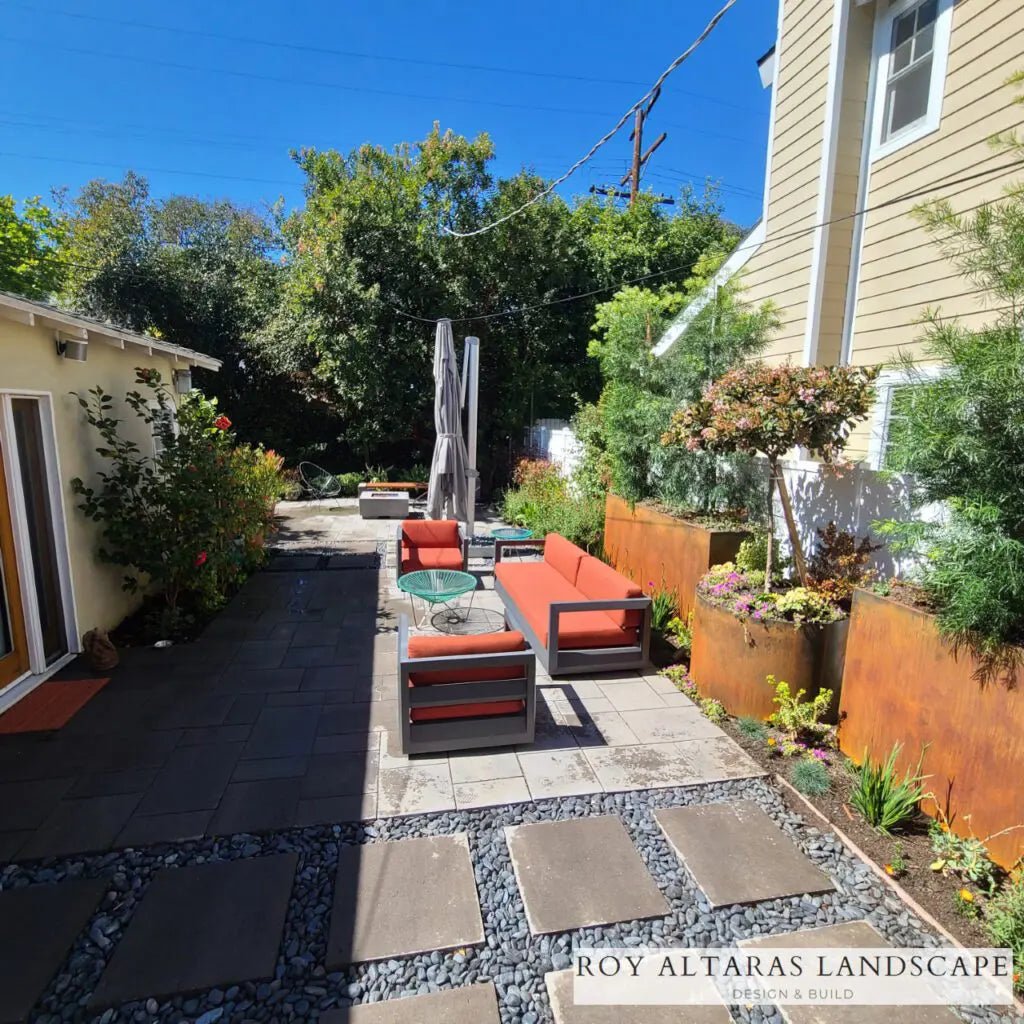 Discover 7 of the Best Low Maintenance Outdoor Plants - Plantercraft