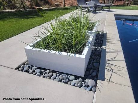 Transform Your Backyard into an Elegant Oasis with Outdoor Aluminum Planters - Plantercraft